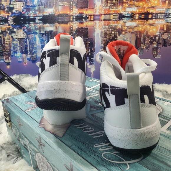 Nike Team Hustle D 8 JDI GS - Picture 8 of 14